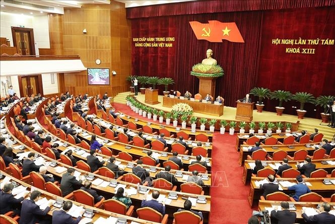 Nghị quyết Hội nghị Trung ương 8, khóa XIII về tiếp tục đổi mới, nâng cao chất lượng chính sách xã hội, đáp ứng yêu cầu sự nghiệp xây dựng và bảo vệ Tổ quốc trong giai đoạn mới