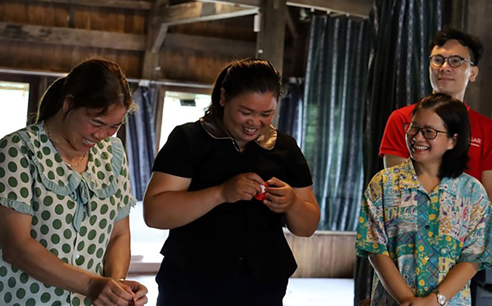 Vun đắp yêu thương gia đình