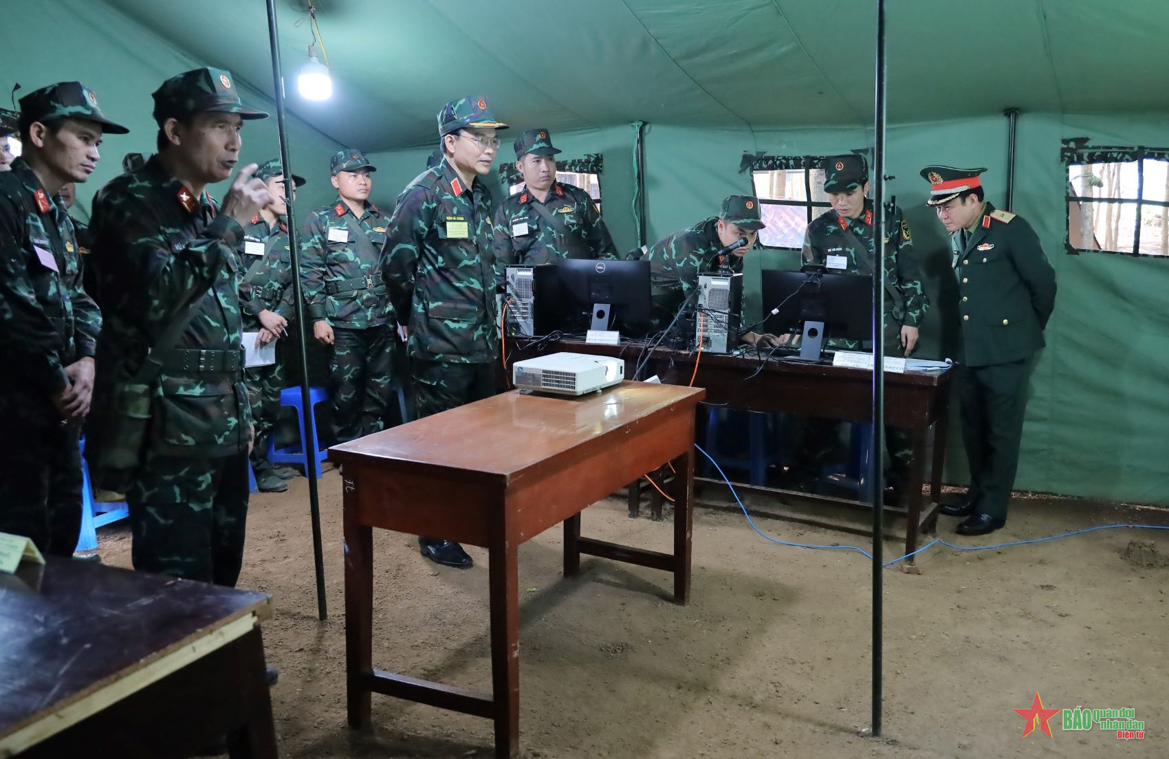 Học viện Hậu cần đẩy mạnh ứng dụng công nghệ thông tin vào diễn tập