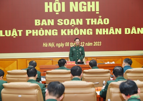 Thượng tướng Nguyễn Tân Cương: Đẩy nhanh xây dựng Luật Phòng không nhân dân