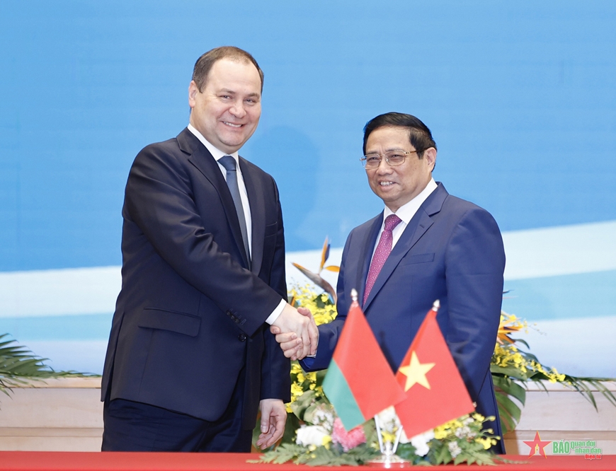 Thủ tướng Phạm Minh Chính hội đàm với Thủ tướng Belarus