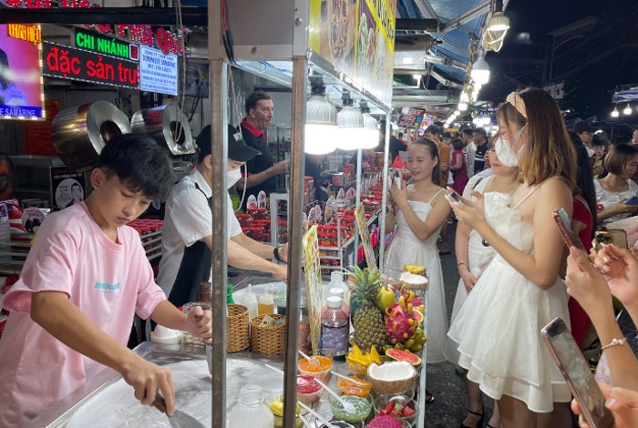 Để mô hình điểm thức ăn đường phố hoạt động hiệu quả