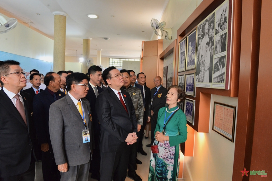 Chủ tịch Quốc hội Vương Đình Huệ dự Lễ khởi công dự án mở rộng Khu di tích Chủ tịch Hồ Chí Minh tại Udon Thani giai đoạn 2