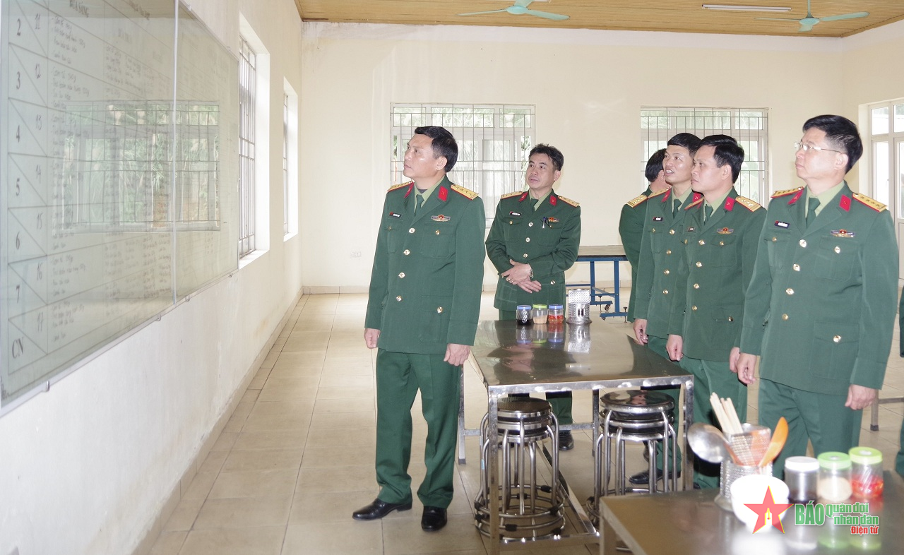 Bộ chỉ huy Quân sự tỉnh Tuyên Quang: Tập huấn cán bộ chỉ huy - cơ quan năm 2024