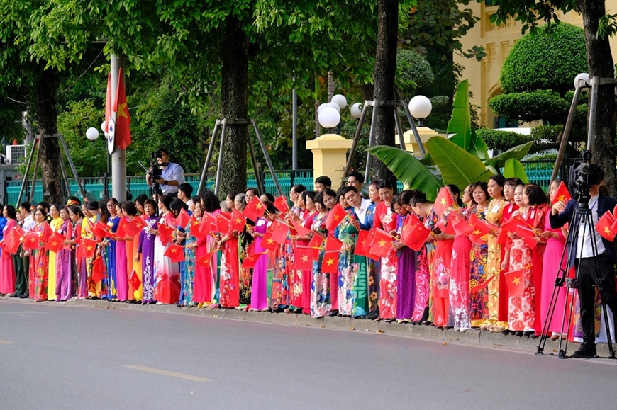 <a title="Báo Quân đội nhân dân | Tin tức quân đội, quốc phòng | Bảo vệ Tổ quốc" style="text-align:center;" href="https://www.qdnd.vn"><img src="https://file3.qdnd.vn/data/images/0/2021/08/11/linh/bannerv2.png" class="vllogo"></a>