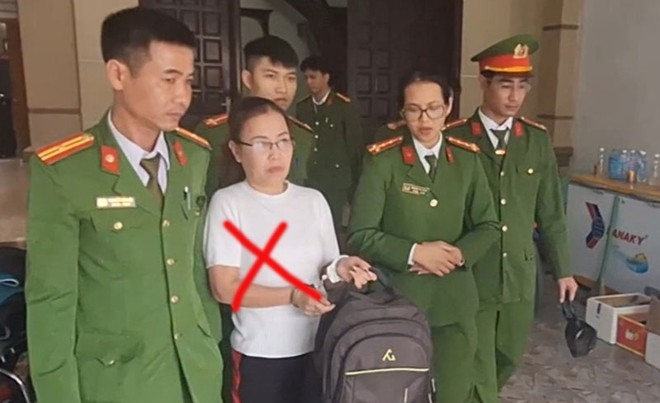 <a title="Báo Quân đội nhân dân | Tin tức quân đội, quốc phòng | Bảo vệ Tổ quốc" style="text-align:center;" href="https://www.qdnd.vn"><img src="https://file3.qdnd.vn/data/images/0/2021/08/11/linh/bannerv2.png" class="vllogo"></a>