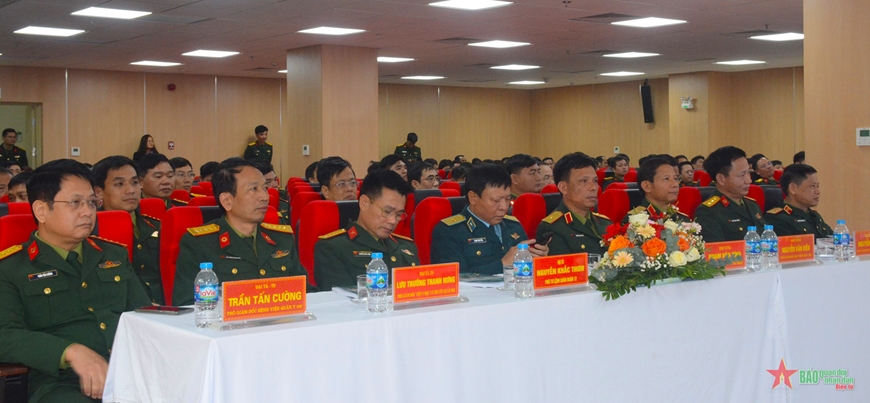 <a title="Báo Quân đội nhân dân | Tin tức quân đội, quốc phòng | Bảo vệ Tổ quốc" style="text-align:center;" href="https://www.qdnd.vn"><img src="https://file3.qdnd.vn/data/images/0/2021/08/11/linh/bannerv2.png" class="vllogo"></a>