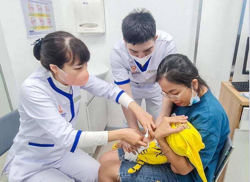 <a title="Báo Quân đội nhân dân | Tin tức quân đội, quốc phòng | Bảo vệ Tổ quốc" style="text-align:center;" href="https://www.qdnd.vn"><img src="https://file3.qdnd.vn/data/images/0/2021/08/11/linh/bannerv2.png" class="vllogo"></a>