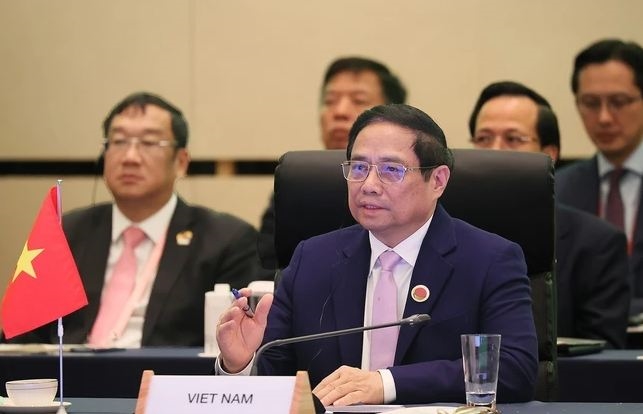 <a title="Báo Quân đội nhân dân | Tin tức quân đội, quốc phòng | Bảo vệ Tổ quốc" style="text-align:center;" href="https://www.qdnd.vn"><img src="https://file3.qdnd.vn/data/images/0/2021/08/11/linh/bannerv2.png" class="vllogo"></a>