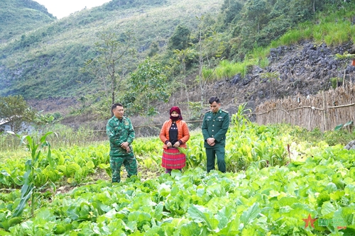 Huyện Mèo Vạc (Hà Giang): Quan tâm chăm lo đời sống đồng bào dân tộc thiểu số