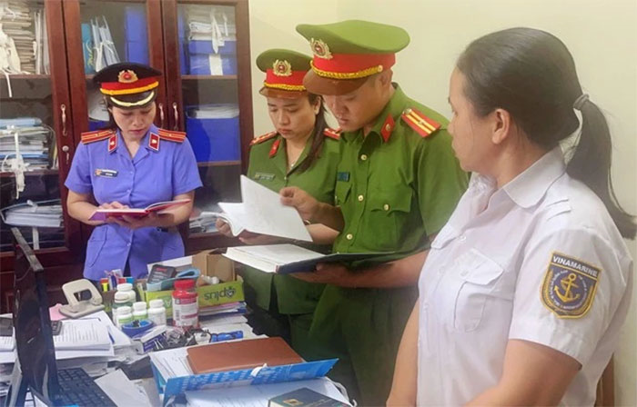 Bắt tạm giam Giám đốc Cảng vụ Hàng hải Quảng Nam