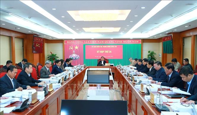 <a title="Báo Quân đội nhân dân | Tin tức quân đội, quốc phòng | Bảo vệ Tổ quốc" style="text-align:center;" href="https://www.qdnd.vn"><img src="https://file3.qdnd.vn/data/images/0/2021/08/11/linh/bannerv2.png" class="vllogo"></a>