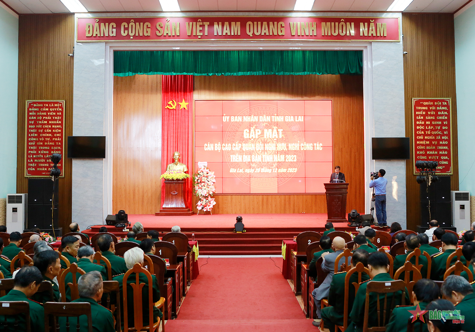 Gia Lai tổ chức gặp mặt cán bộ cao cấp quân đội nghỉ hưu, nghỉ công tác trên địa bàn