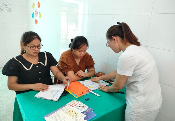 <a title="Báo Quân đội nhân dân | Tin tức quân đội, quốc phòng | Bảo vệ Tổ quốc" style="text-align:center;" href="https://www.qdnd.vn"><img src="https://file3.qdnd.vn/data/images/0/2021/08/11/linh/bannerv2.png" class="vllogo"></a>