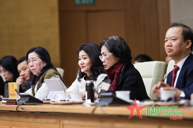 <a title="Báo Quân đội nhân dân | Tin tức quân đội, quốc phòng | Bảo vệ Tổ quốc" style="text-align:center;" href="https://www.qdnd.vn"><img src="https://file3.qdnd.vn/data/images/0/2021/08/11/linh/bannerv2.png" class="vllogo"></a>