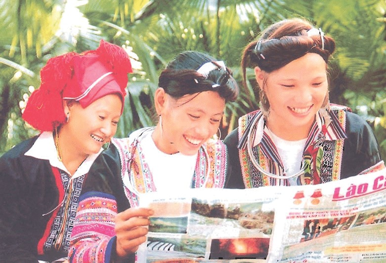 Hỏi-đáp pháp luật: Ủy ban nhân cấp tỉnh tổ chức triển khai thực hiện cấp một số ấn phẩm báo, tạp chí cho vùng đồng bào dân tộc thiểu số và miền núi