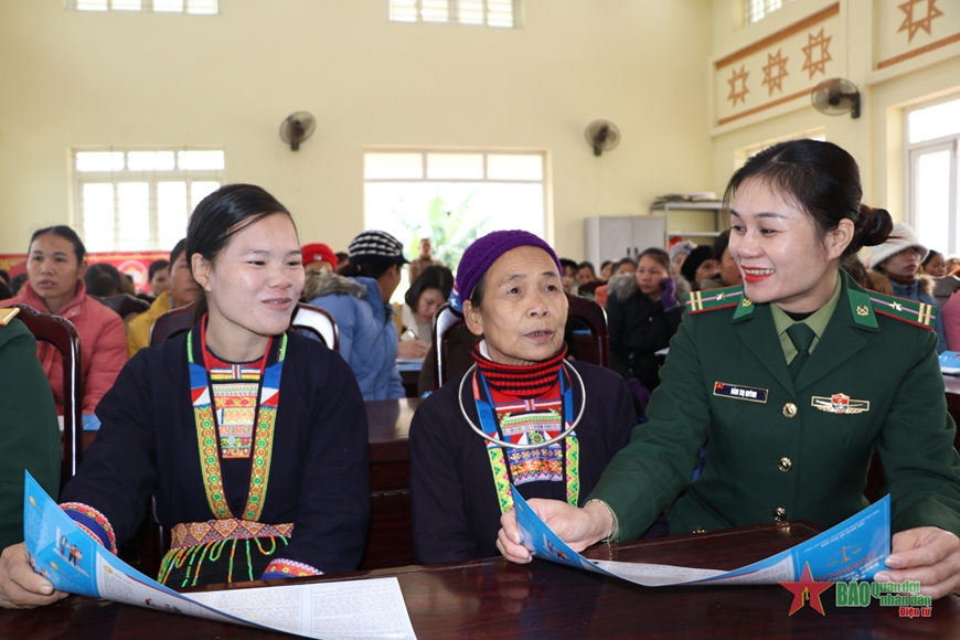 <a title="Báo Quân đội nhân dân | Tin tức quân đội, quốc phòng | Bảo vệ Tổ quốc" style="text-align:center;" href="https://www.qdnd.vn"><img src="https://file3.qdnd.vn/data/images/0/2021/08/11/linh/bannerv2.png" class="vllogo"></a>