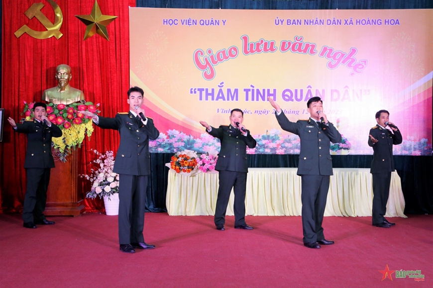 <a title="Báo Quân đội nhân dân | Tin tức quân đội, quốc phòng | Bảo vệ Tổ quốc" style="text-align:center;" href="https://www.qdnd.vn"><img src="https://file3.qdnd.vn/data/images/0/2021/08/11/linh/bannerv2.png" class="vllogo"></a>