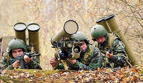 Quân sự thế giới hôm nay (24-12): Nga tăng cường sử dụng tên lửa chống tăng AT-13 Saxhorn-2 ở Ukraine 