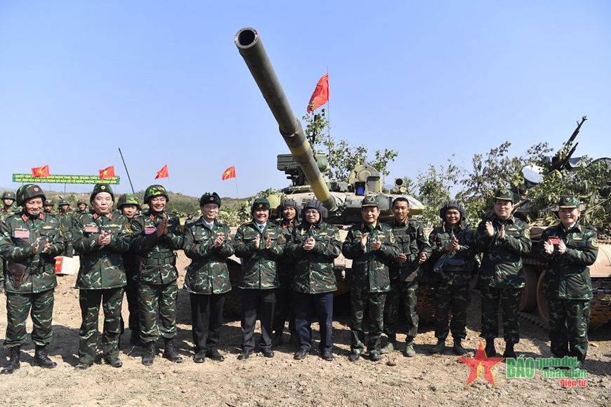 <a title="Báo Quân đội nhân dân | Tin tức quân đội, quốc phòng | Bảo vệ Tổ quốc" style="text-align:center;" href="https://www.qdnd.vn"><img src="https://file3.qdnd.vn/data/images/0/2021/08/11/linh/bannerv2.png" class="vllogo"></a>