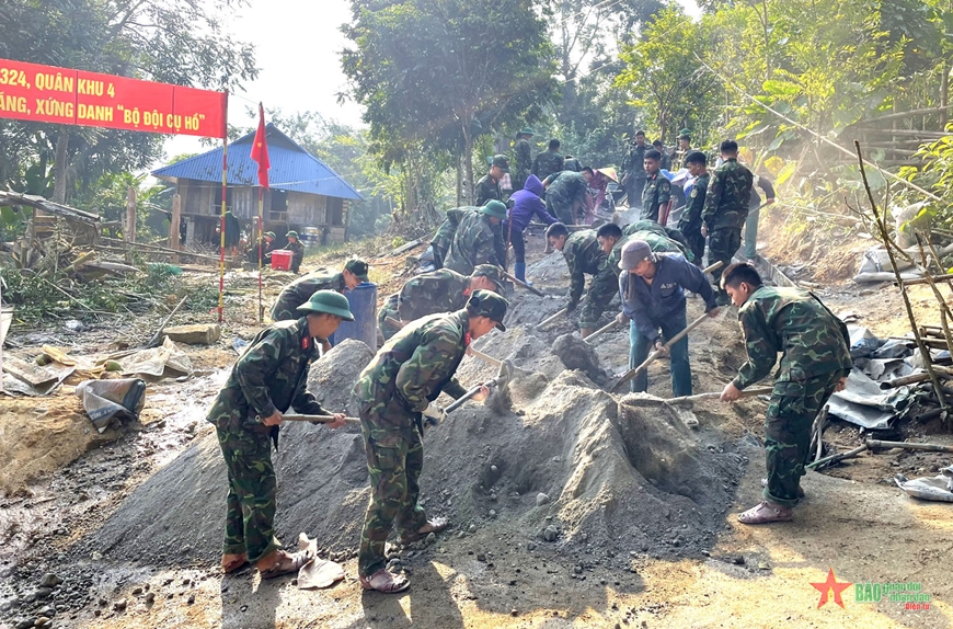 <a title="Báo Quân đội nhân dân | Tin tức quân đội, quốc phòng | Bảo vệ Tổ quốc" style="text-align:center;" href="https://www.qdnd.vn"><img src="https://file3.qdnd.vn/data/images/0/2021/08/11/linh/bannerv2.png" class="vllogo"></a>