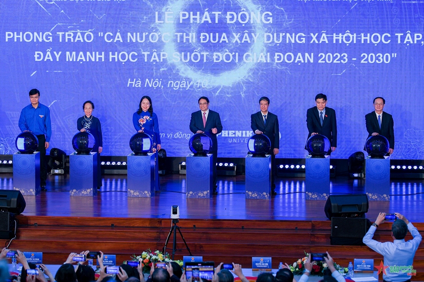 <a title="Báo Quân đội nhân dân | Tin tức quân đội, quốc phòng | Bảo vệ Tổ quốc" style="text-align:center;" href="https://www.qdnd.vn"><img src="https://file3.qdnd.vn/data/images/0/2021/08/11/linh/bannerv2.png" class="vllogo"></a>