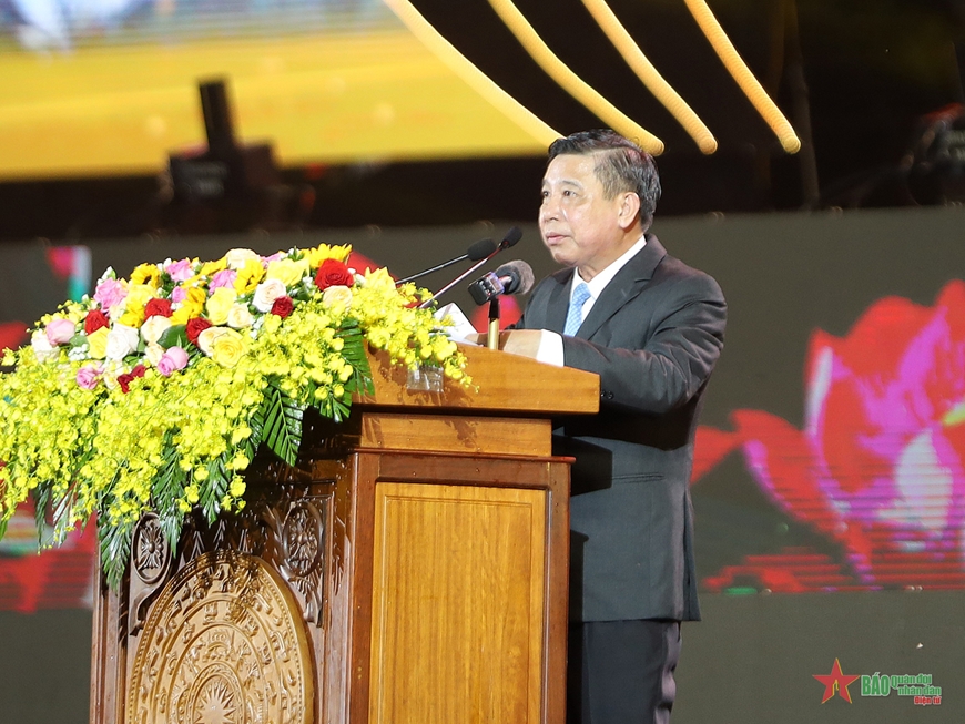 <a title="Báo Quân đội nhân dân | Tin tức quân đội, quốc phòng | Bảo vệ Tổ quốc" style="text-align:center;" href="https://www.qdnd.vn"><img src="https://file3.qdnd.vn/data/images/0/2021/08/11/linh/bannerv2.png" class="vllogo"></a>