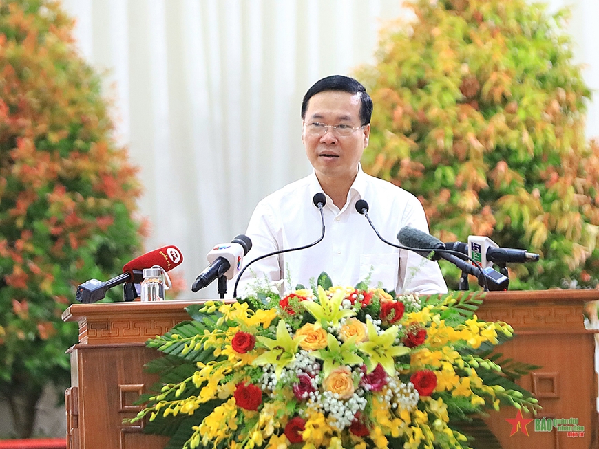 <a title="Báo Quân đội nhân dân | Tin tức quân đội, quốc phòng | Bảo vệ Tổ quốc" style="text-align:center;" href="https://www.qdnd.vn"><img src="https://file3.qdnd.vn/data/images/0/2021/08/11/linh/bannerv2.png" class="vllogo"></a>