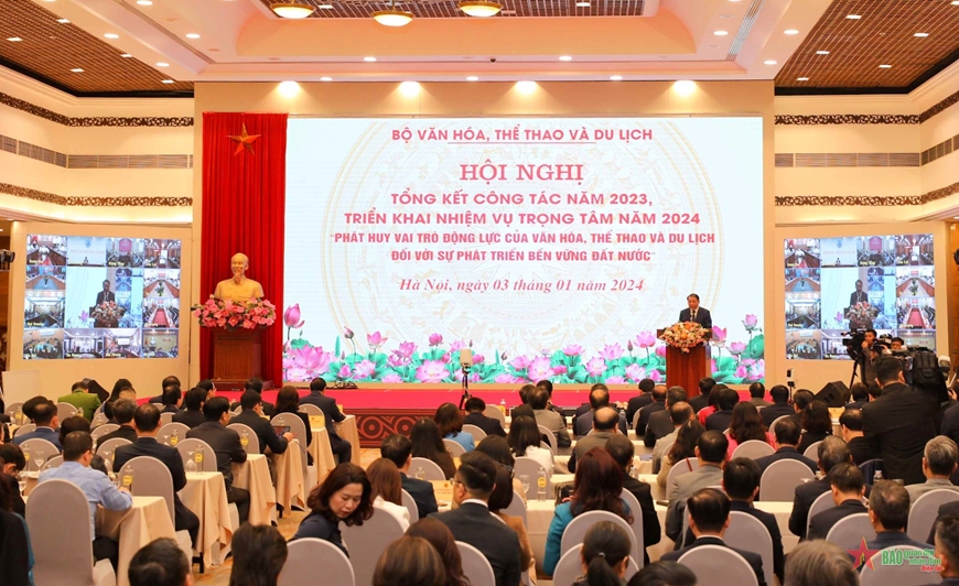 <a title="Báo Quân đội nhân dân | Tin tức quân đội, quốc phòng | Bảo vệ Tổ quốc" style="text-align:center;" href="https://www.qdnd.vn"><img src="https://file3.qdnd.vn/data/images/0/2021/08/11/linh/bannerv2.png" class="vllogo"></a>