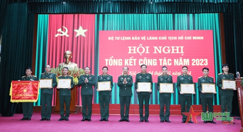 Bộ tư lệnh Bảo vệ Lăng Chủ tịch Hồ Chí Minh hoàn thành toàn diện nhiệm vụ năm 2023