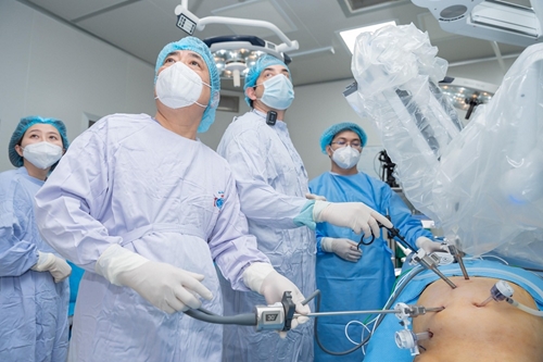 Phẫu thuật robot điều trị ung thư tiêu hóa đem lại hiệu quả vượt trội