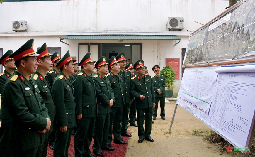 <a title="Báo Quân đội nhân dân | Tin tức quân đội, quốc phòng | Bảo vệ Tổ quốc" style="text-align:center;" href="https://www.qdnd.vn"><img src="https://file3.qdnd.vn/data/images/0/2021/08/11/linh/bannerv2.png" class="vllogo"></a>