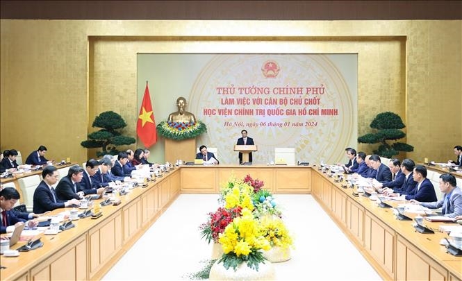 <a title="Báo Quân đội nhân dân | Tin tức quân đội, quốc phòng | Bảo vệ Tổ quốc" style="text-align:center;" href="https://www.qdnd.vn"><img src="https://file3.qdnd.vn/data/images/0/2021/08/11/linh/bannerv2.png" class="vllogo"></a>