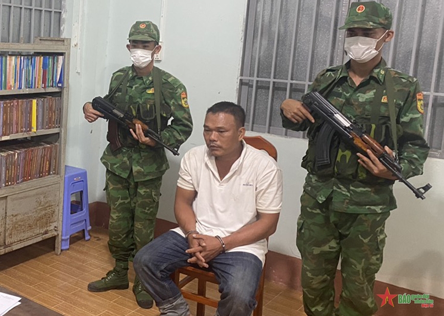 <a title="Báo Quân đội nhân dân | Tin tức quân đội, quốc phòng | Bảo vệ Tổ quốc" style="text-align:center;" href="https://www.qdnd.vn"><img src="https://file3.qdnd.vn/data/images/0/2021/08/11/linh/bannerv2.png" class="vllogo"></a>