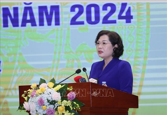 <a title="Báo Quân đội nhân dân | Tin tức quân đội, quốc phòng | Bảo vệ Tổ quốc" style="text-align:center;" href="https://www.qdnd.vn"><img src="https://file3.qdnd.vn/data/images/0/2021/08/11/linh/bannerv2.png" class="vllogo"></a>