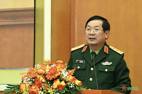 Thượng tướng Lê Huy Vịnh chủ trì tổng kết công tác Vì sự tiến bộ của phụ nữ và bình đẳng giới trong Quân đội năm 2023