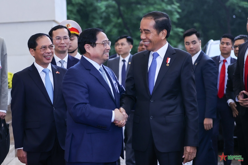 <a title="Báo Quân đội nhân dân | Tin tức quân đội, quốc phòng | Bảo vệ Tổ quốc" style="text-align:center;" href="https://www.qdnd.vn"><img src="https://file3.qdnd.vn/data/images/0/2021/08/11/linh/bannerv2.png" class="vllogo"></a>