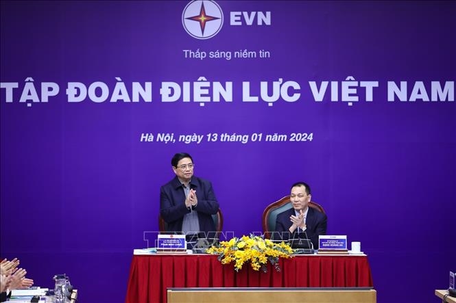 <a title="Báo Quân đội nhân dân | Tin tức quân đội, quốc phòng | Bảo vệ Tổ quốc" style="text-align:center;" href="https://www.qdnd.vn"><img src="https://file3.qdnd.vn/data/images/0/2021/08/11/linh/bannerv2.png" class="vllogo"></a>