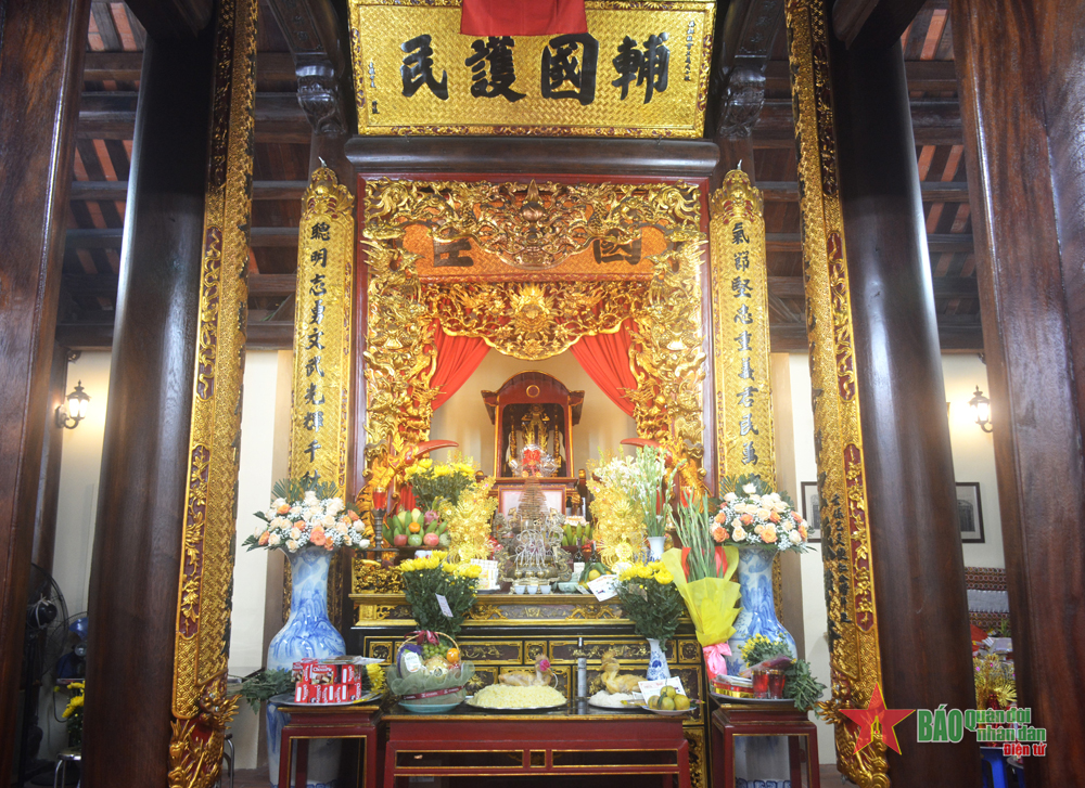 Quận công chống gian lận thi cử