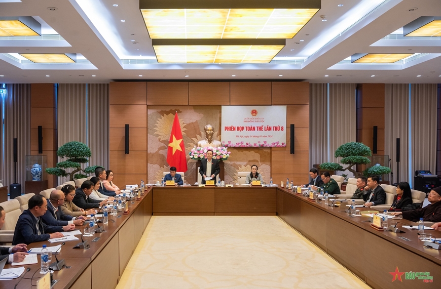 <a title="Báo Quân đội nhân dân | Tin tức quân đội, quốc phòng | Bảo vệ Tổ quốc" style="text-align:center;" href="https://www.qdnd.vn"><img src="https://file3.qdnd.vn/data/images/0/2021/08/11/linh/bannerv2.png" class="vllogo"></a>