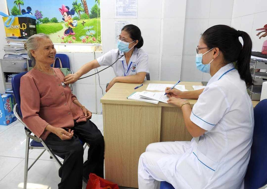 <a title="Báo Quân đội nhân dân | Tin tức quân đội, quốc phòng | Bảo vệ Tổ quốc" style="text-align:center;" href="https://www.qdnd.vn"><img src="https://file3.qdnd.vn/data/images/0/2021/08/11/linh/bannerv2.png" class="vllogo"></a>