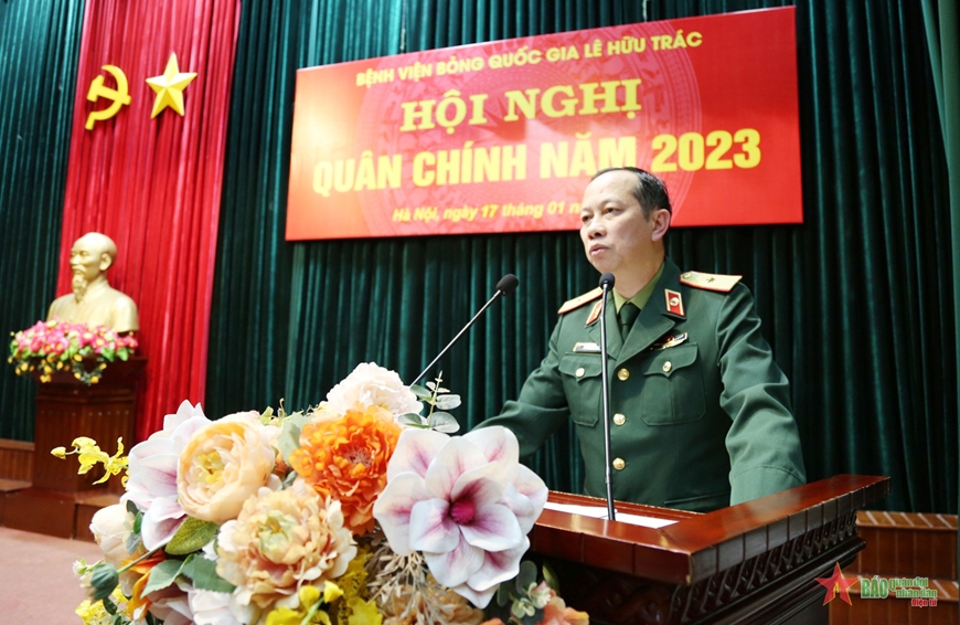 <a title="Báo Quân đội nhân dân | Tin tức quân đội, quốc phòng | Bảo vệ Tổ quốc" style="text-align:center;" href="https://www.qdnd.vn"><img src="https://file3.qdnd.vn/data/images/0/2021/08/11/linh/bannerv2.png" class="vllogo"></a>