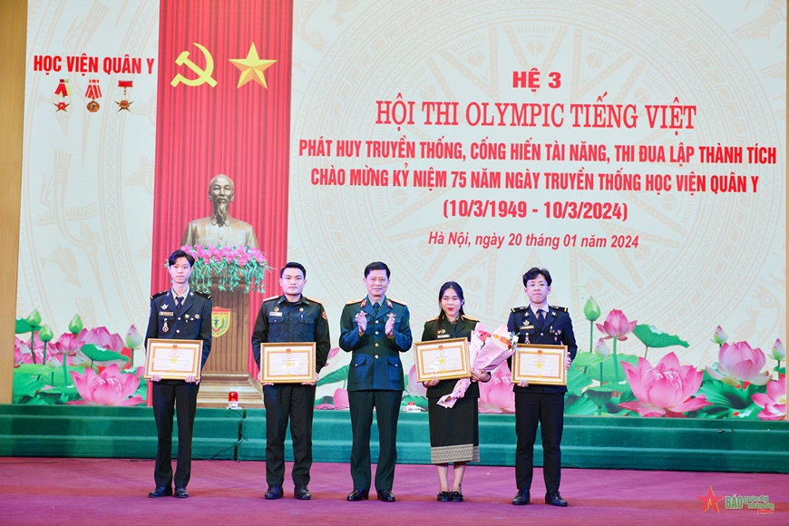 <a title="Báo Quân đội nhân dân | Tin tức quân đội, quốc phòng | Bảo vệ Tổ quốc" style="text-align:center;" href="https://www.qdnd.vn"><img src="https://file3.qdnd.vn/data/images/0/2021/08/11/linh/bannerv2.png" class="vllogo"></a>