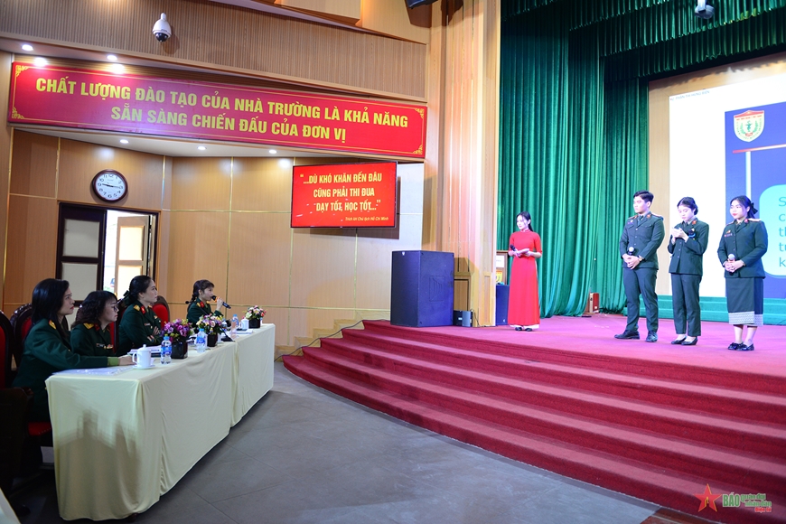 <a title="Báo Quân đội nhân dân | Tin tức quân đội, quốc phòng | Bảo vệ Tổ quốc" style="text-align:center;" href="https://www.qdnd.vn"><img src="https://file3.qdnd.vn/data/images/0/2021/08/11/linh/bannerv2.png" class="vllogo"></a>