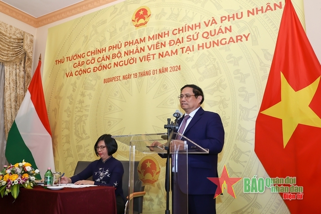 <a title="Báo Quân đội nhân dân | Tin tức quân đội, quốc phòng | Bảo vệ Tổ quốc" style="text-align:center;" href="https://www.qdnd.vn"><img src="https://file3.qdnd.vn/data/images/0/2021/08/11/linh/bannerv2.png" class="vllogo"></a>