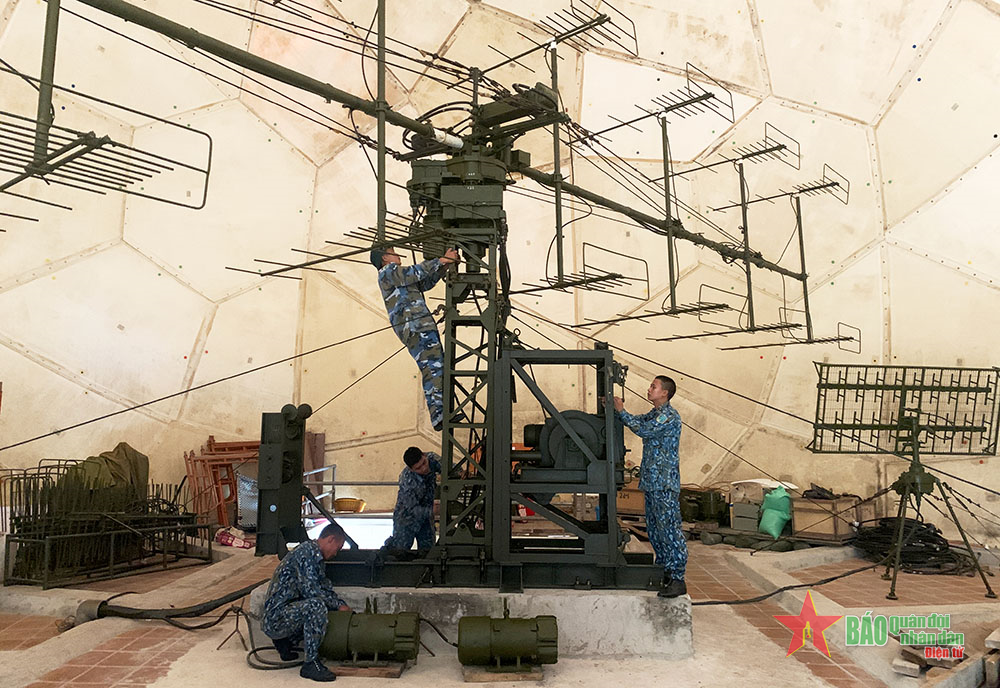 Vươn cánh sóng trong nắng xuân