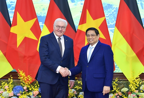Thủ tướng Phạm Minh Chính hội kiến Tổng thống Đức Frank-Walter Steinmeier