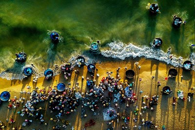 Gallery - Hoa văn của đất trời Việt Nam