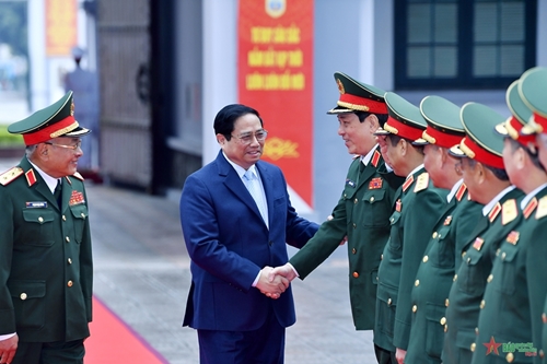 Thủ tướng chính phủ Phạm Minh Chính thăm, chúc Tết, kiểm tra công tác sẵn sàng chiến đấu của Tổng cục II