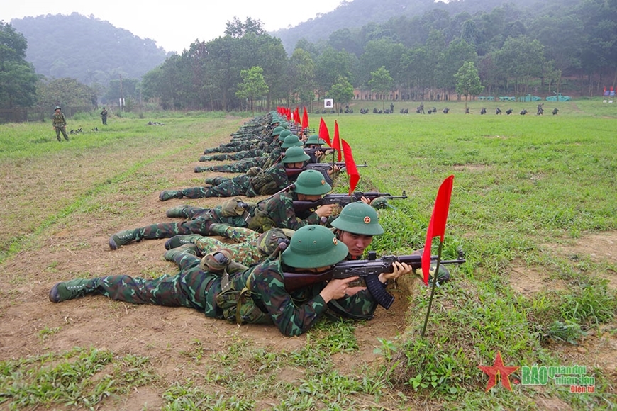 Nhớ buổi lễ kết nạp đảng viên mới không hát Quốc ca